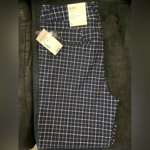 Cleo Woman's size 4 slim jeans